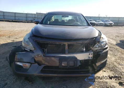 2015 Nissan Altima 2.5 z USA, uszkodzony, nr VIN 1N4AL3APXFC171859